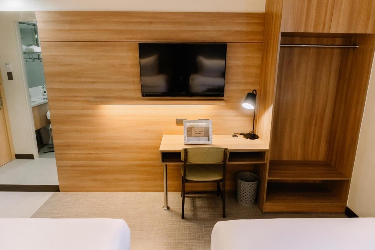 L' Meridian Suites サンボアンガ エクステリア 写真